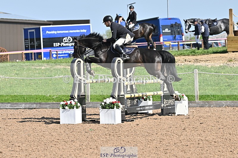 240509A-095550-00717 - Cls 8 Foxhunter