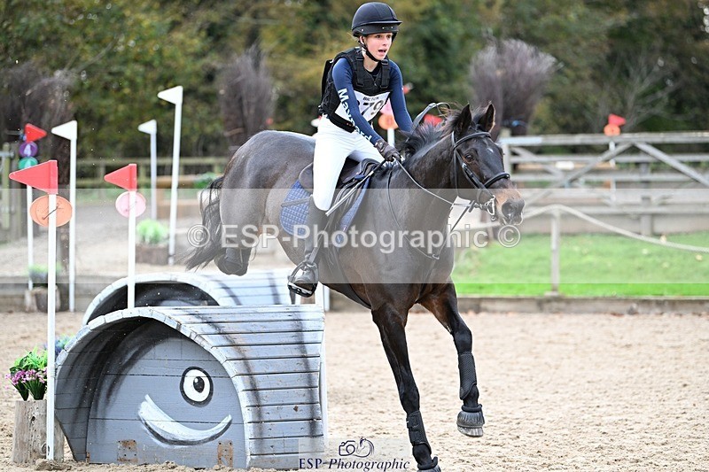 241117-135305-04324 - Cls 3 90-95cm 13.00 to 14.00