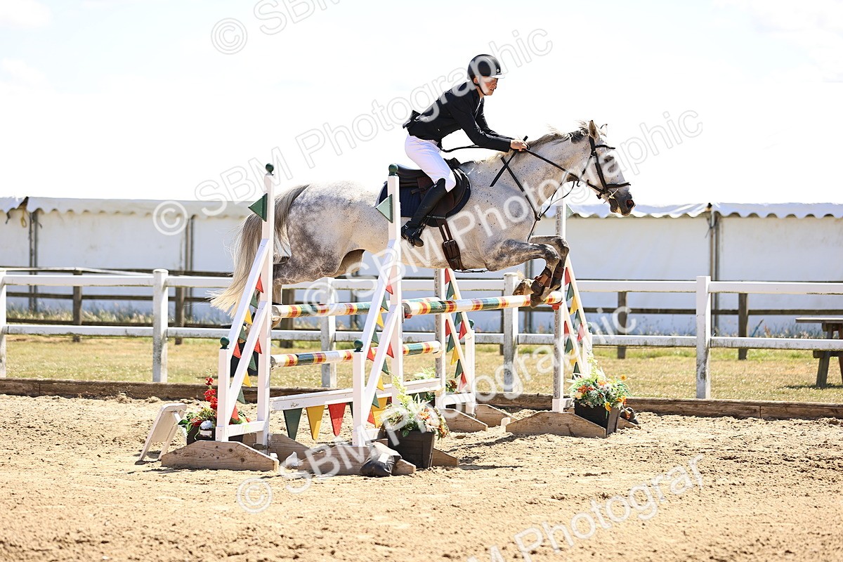 SBM_014980 - Class 15 - Senior Newcomers - 1.10m Open
