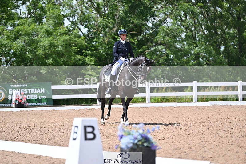 240621A-141018-03579 - Cls 19 BD FEI Intermediate I