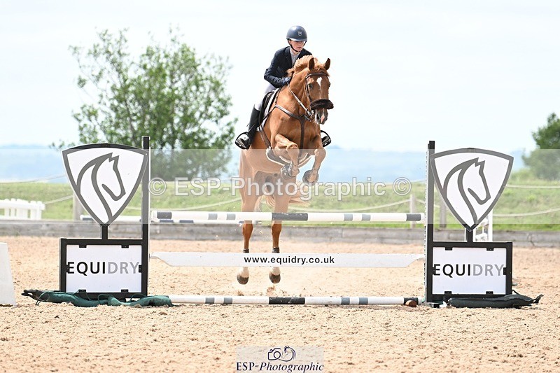 250611-132540-00681 - Cls 4 Snr Newcomers & 1.10m Open