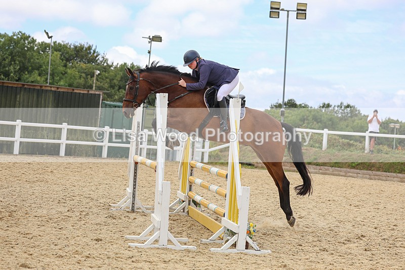 3E7A5167 - Class 4: Senior British Novice/90cm open