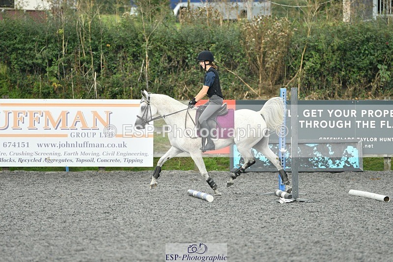 230817-092025-00147 - Theo's 1st Group - Arena