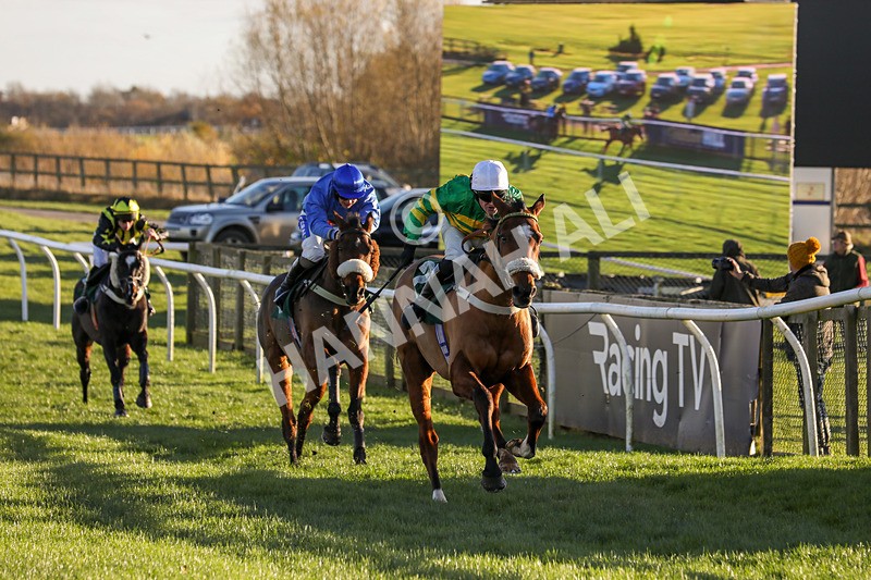 241123-Race 4-Arthurs Quay-1103 - Race 4
