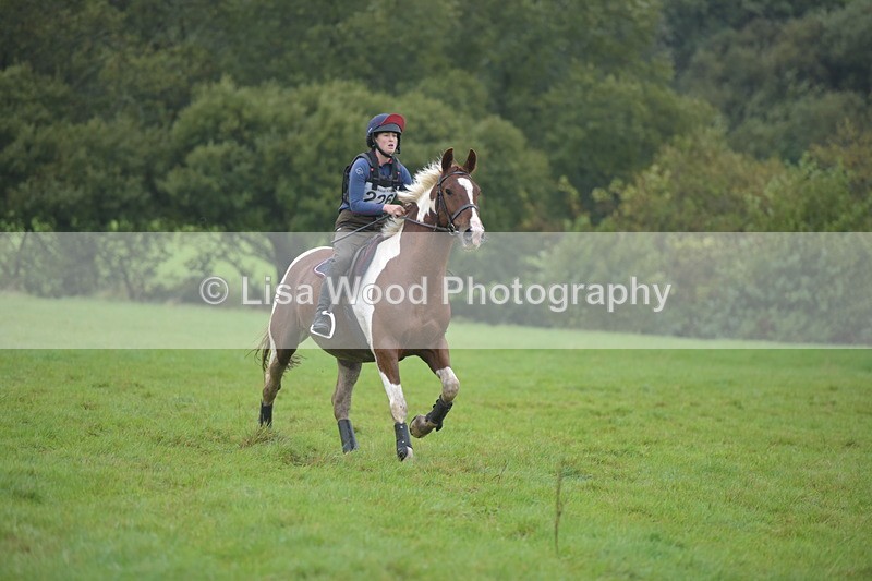 RAY_9730 - Class 2: 70cm: Corner