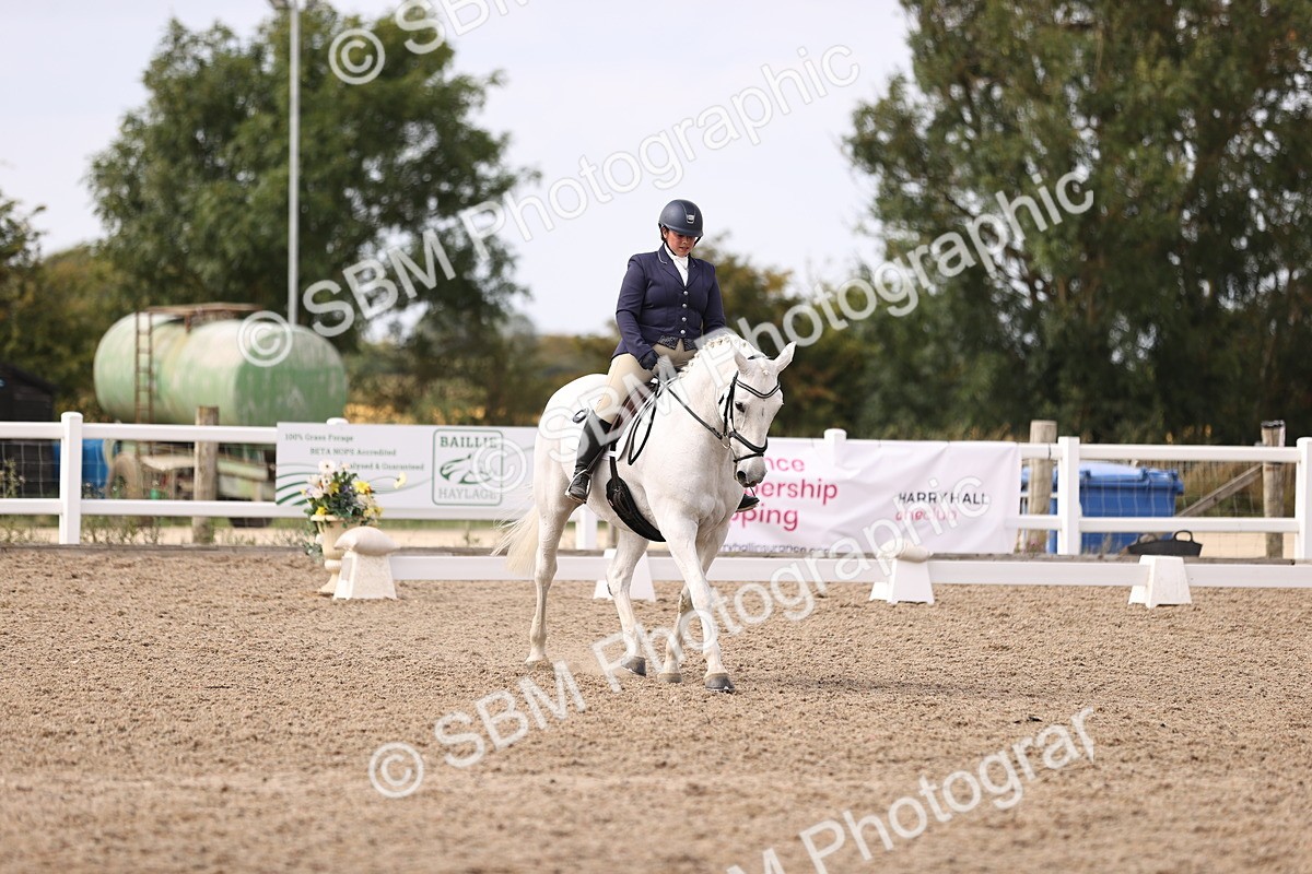 SBM_06080 - Class 37 Novice 5