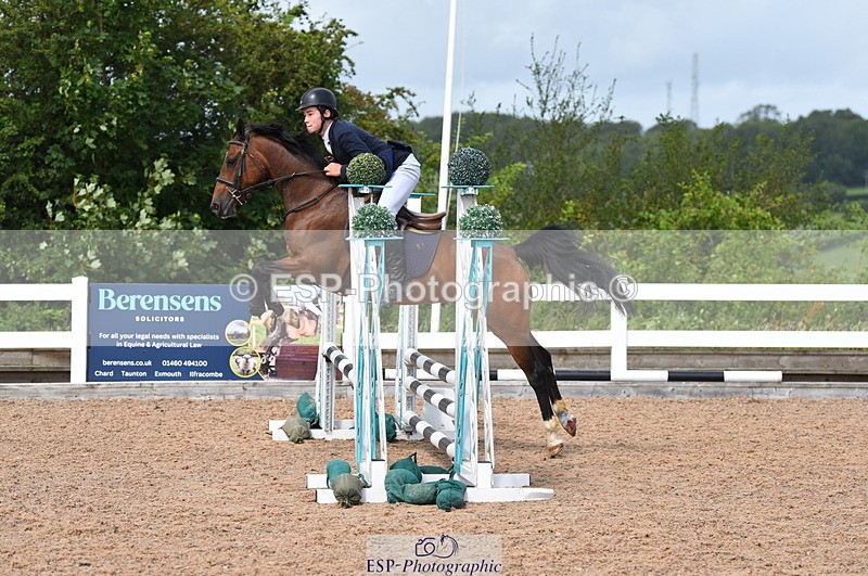 230715A-110122-00136 - Cls 1 Intro 70cm