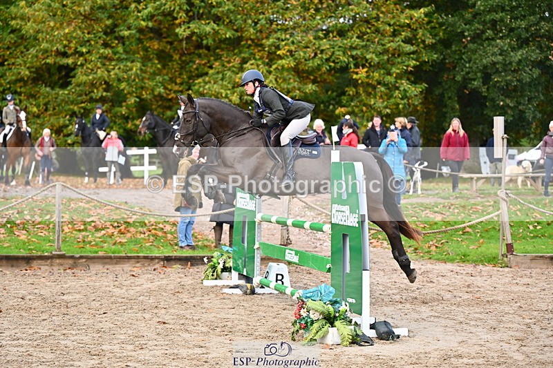251026A-103238-23643 - D-317-Kate.Jupp
