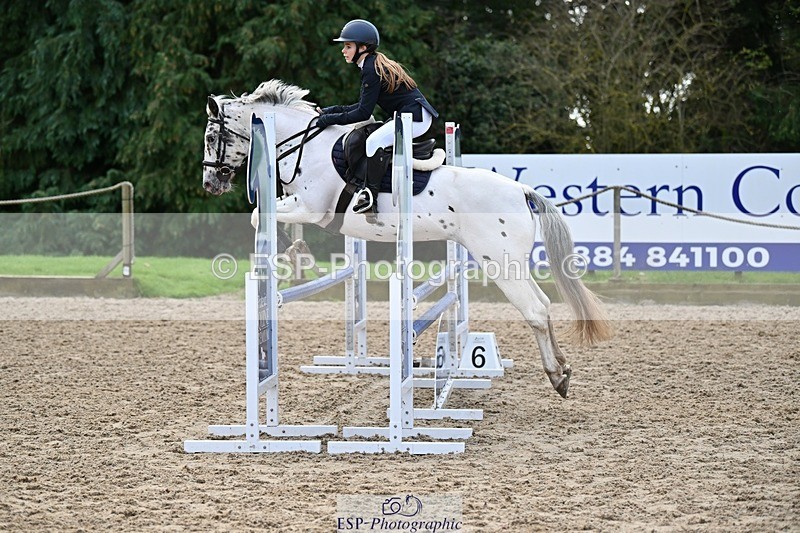 230930-111122-00297 - Cls 3 Pony Discovery & 90cm Open