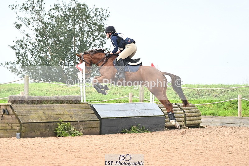 241110A-105159-00427 - 80cm Start to 11.30