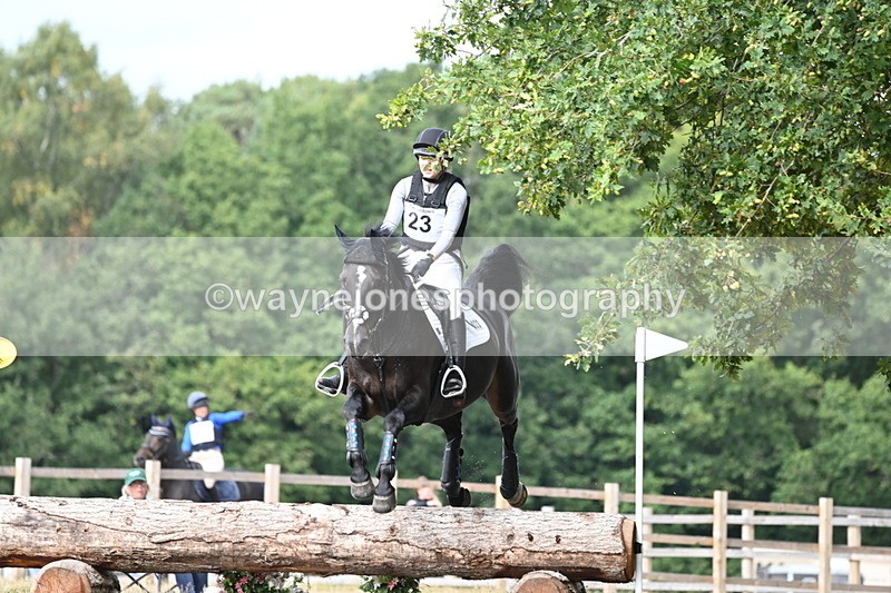 WJ6_0165 - XC Time 10:53 to 11:00