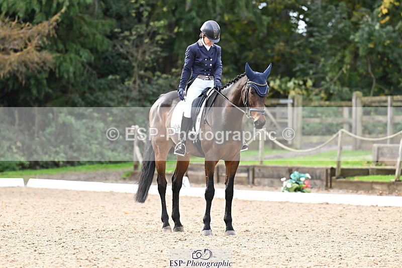 251023A-111314-01675 - B-135-Eva.Carse