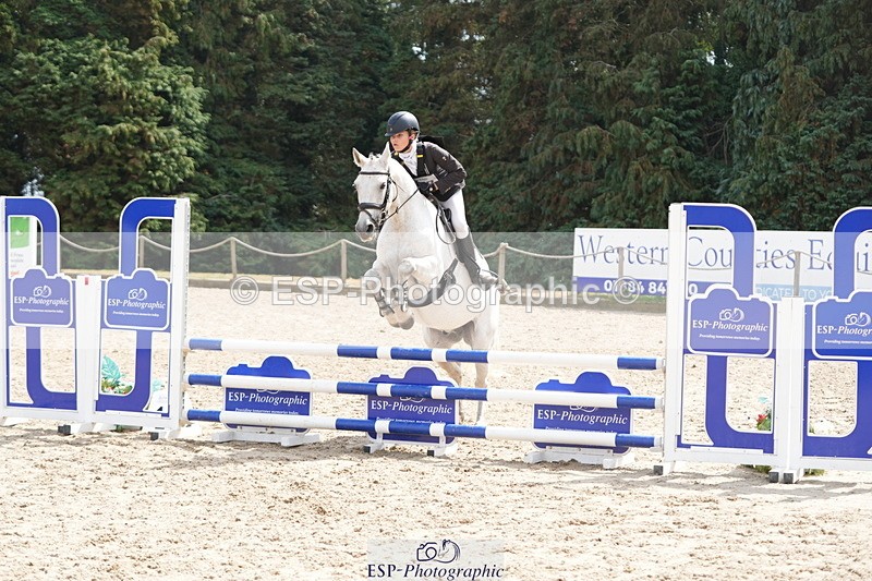 250824A-130809-37336 - 2162-Lydia.Jackson-Castlecoote.Storm