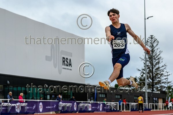 ComMast25-919330 - Field Male Set One