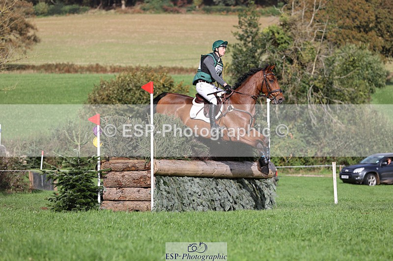 241025-125024-08171 - 124-Freddie.Carden-MBF.VITAL.FINESSE