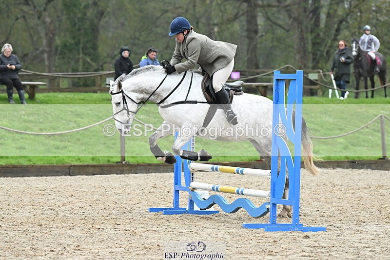 250418A-142130-01133 - UnAff 70cm