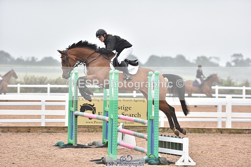 230805A-104434-00596 - Cls 5 Snr British Novice & 90cm Open