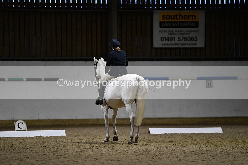 WJ5_8683 - Class 5 Novice Test 3