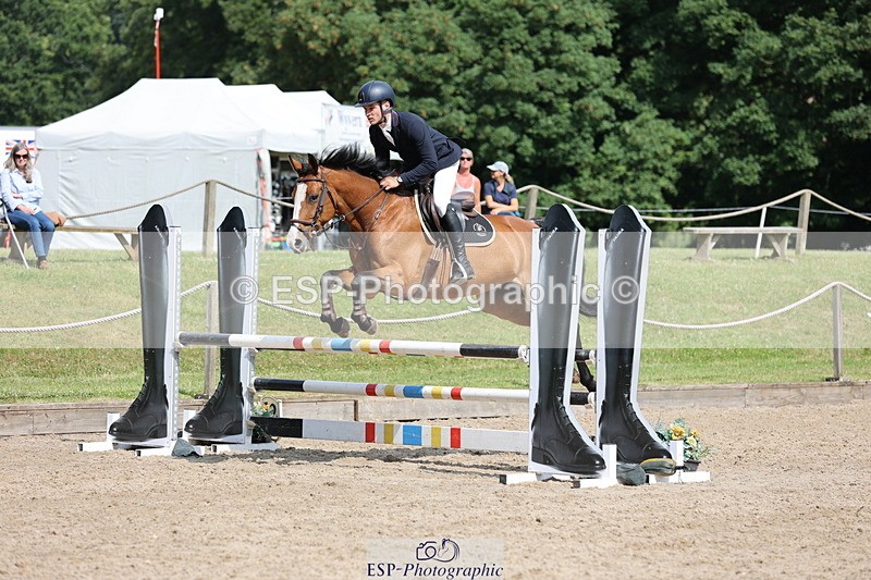 250614A-101333-05590 - Cls 26 British Novice and 90cm Open