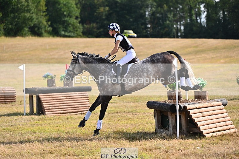 250803A-165357-16880 - R-803-Harriet.Tilling-DAROG'S.DANCER