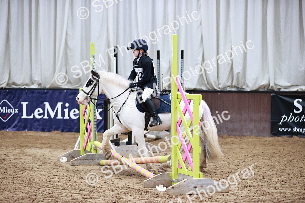 SBM_000296 - Class 1 - Cross Pole Jumping 30cm 40cm