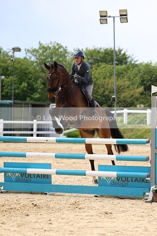 3E7A9297 - Class 7: Senior 1.05m