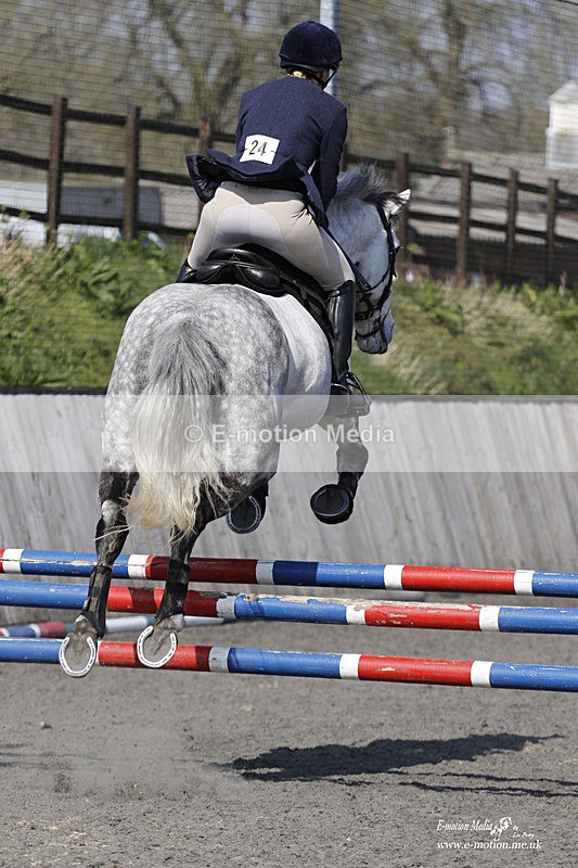 _EST1368 - Bourne Valley Riding Club Winter Showjumping 27/03/22