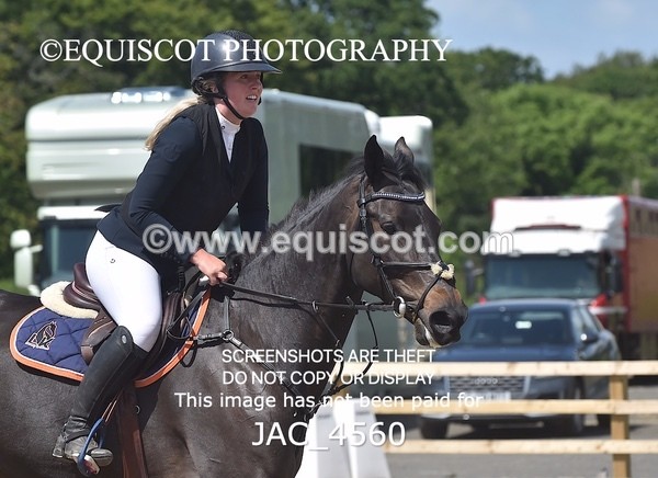 JAC_4560 - CLASS 6 Senior Newcomers/ 1.10m Open