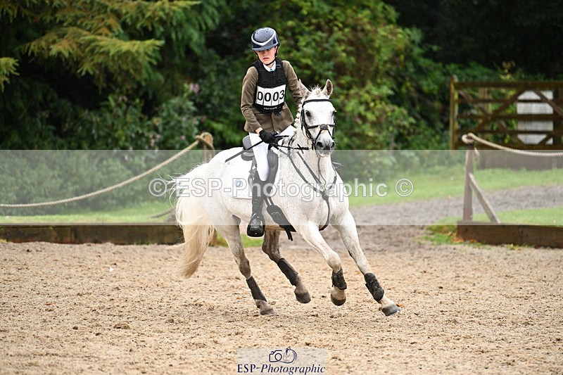 240824X-101446-23584 - 70cm Round 2 9.30 to 10.30