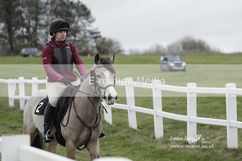 PtP 260323 0022 - New Forest Hounds Point-to-Point Larkhill 26/03/23