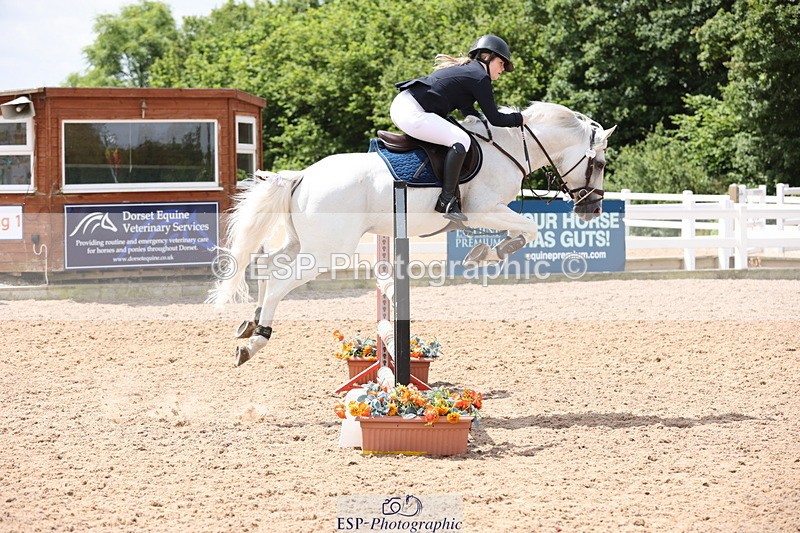 240630A-115630-12824 - Cls 31 Discovery and 90cm Open