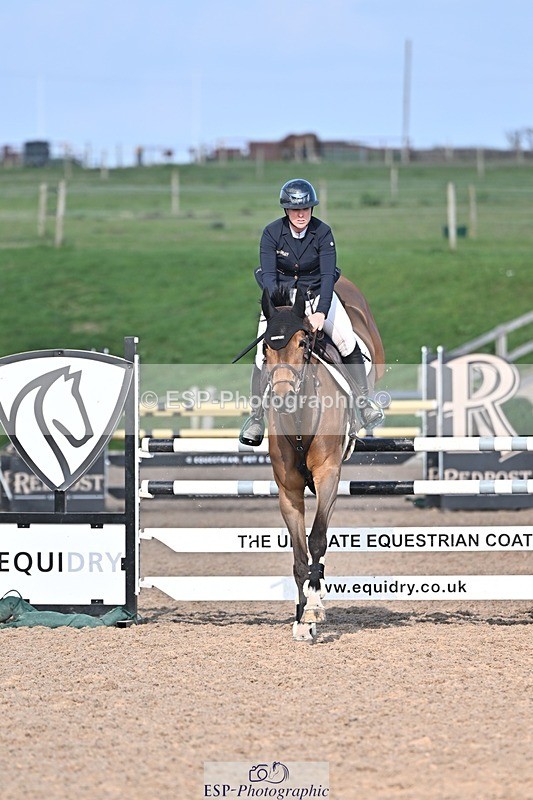 250326-150313-01269 - Cls 6 Foxhunter and 1.20m