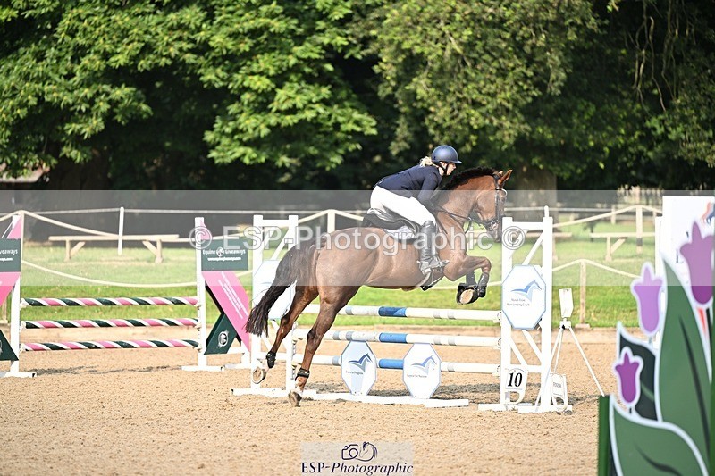 240818-090650-03319 - Cls 8A Snr British Novice