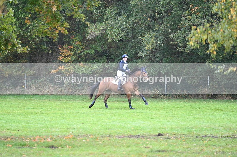 WJ7_3104 - Time 10:47 to 11:11 at the water