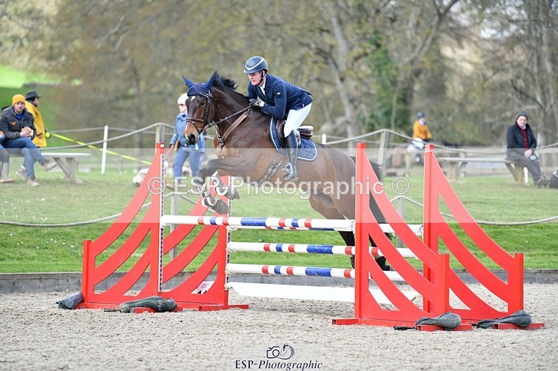 240324-124010-02623 - Cls 9 Snr 1.05m Open