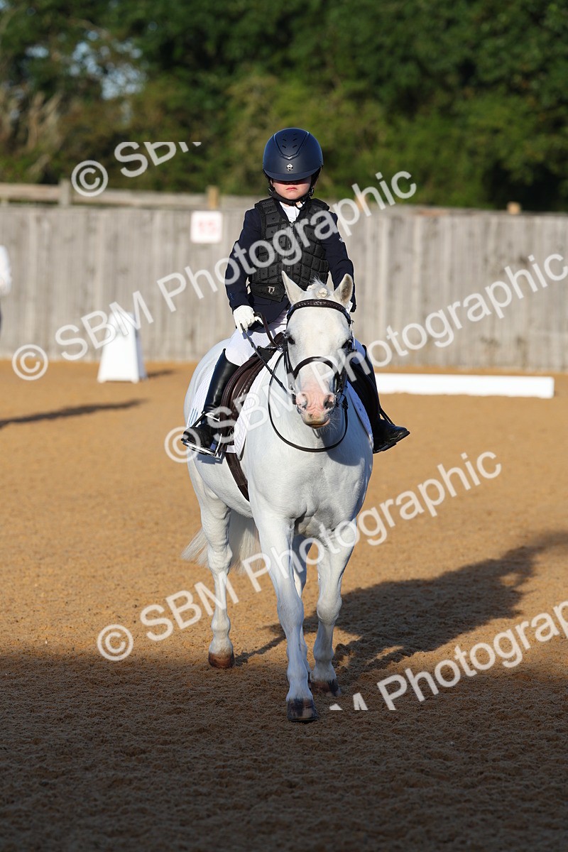 SBM_33728 - D27 - Have a Go