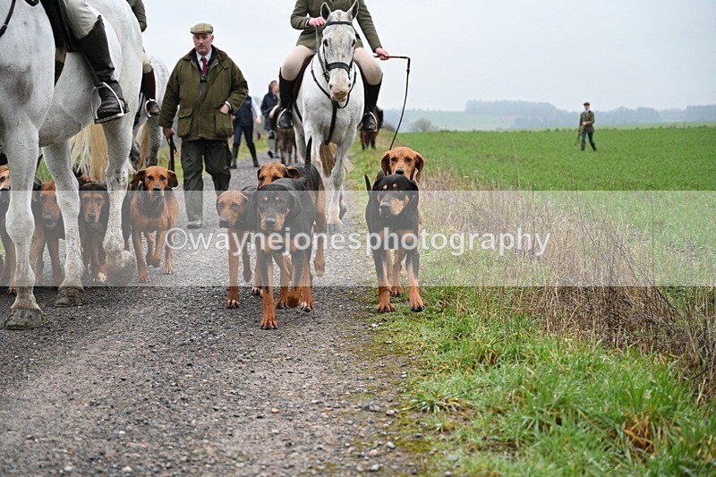 WJ7_9759 - Walk out..