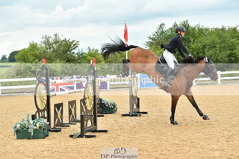 230720A-135554-03239 - Cls 21, 1 Star Gold 1.30m