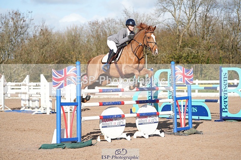 251108-124114-02540 - Cls 13 Foxhunter and 1.20m Open
