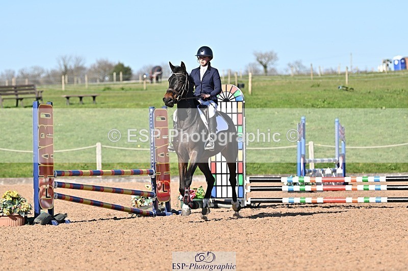 250401-163733-00163 - 60cm classes