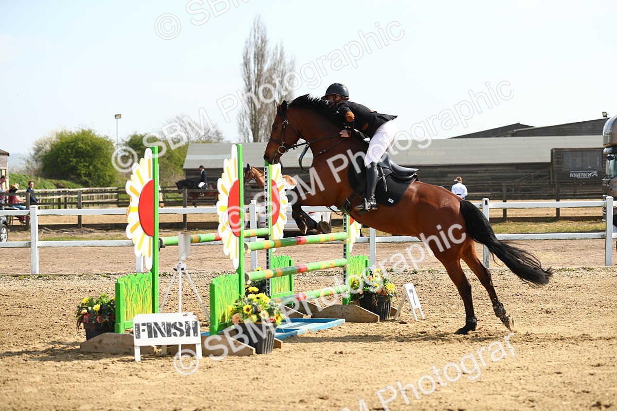 SBM_002548 - Class 10 - Senior Newcomers - 1.10m