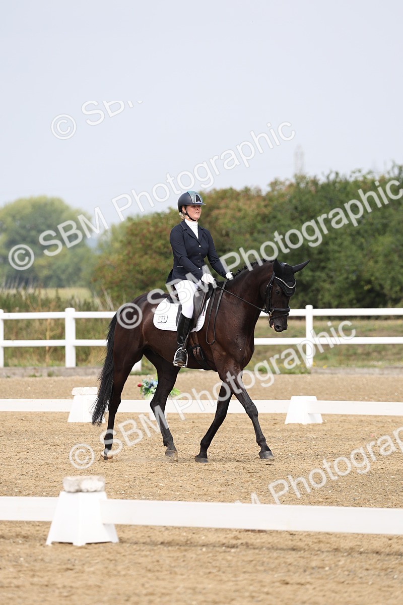 SBM_006196 - Class 6 - novice 6 - 11.50-12.46