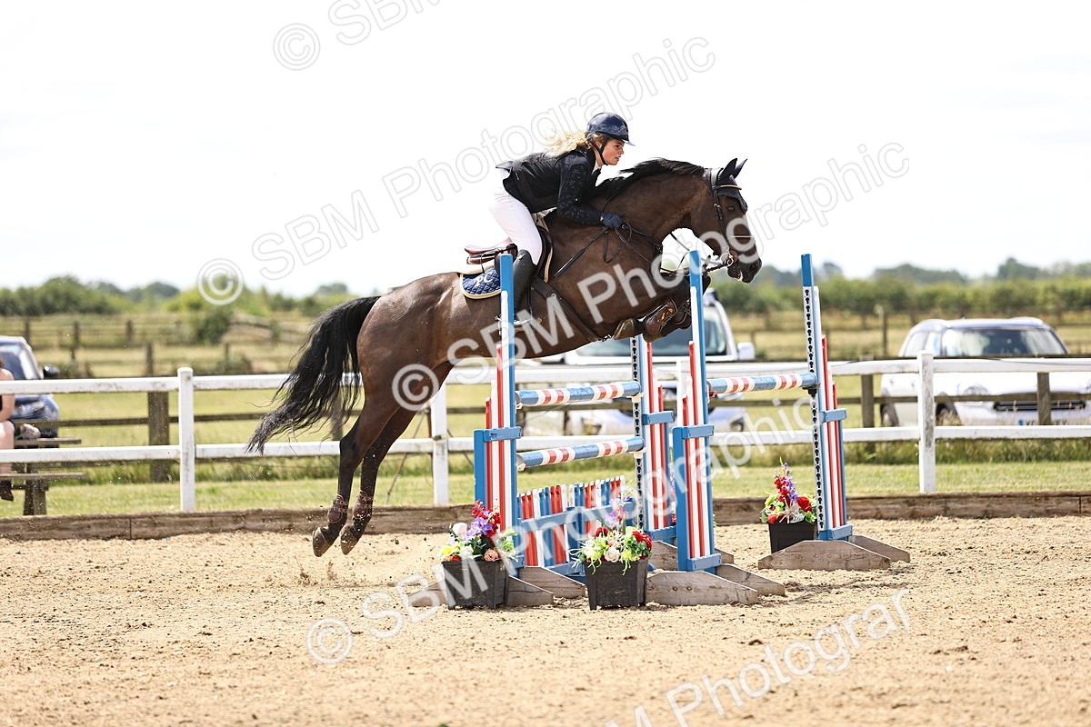 SBM_003552 - Class 22 - Senior Foxhunter 1.20m