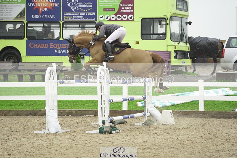 230722A-142258-09648 - Cls 23, 1 Star Gold 1.30m