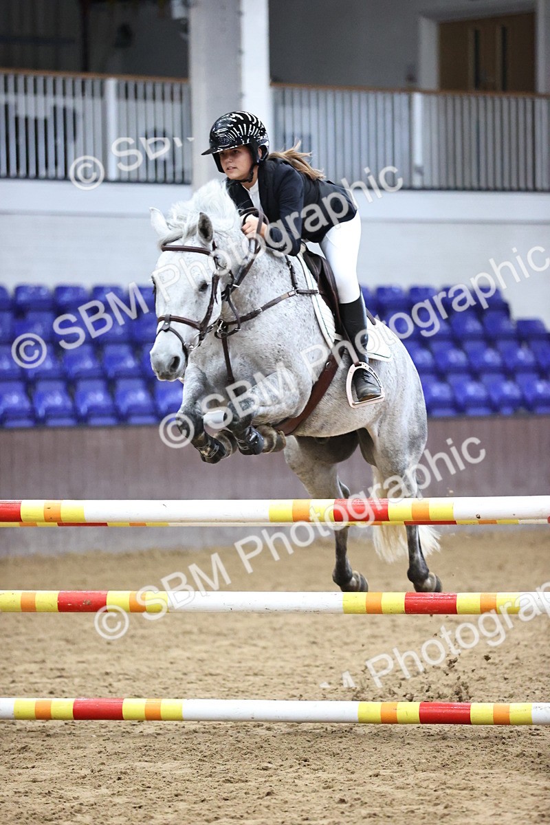 SBM_001075 - Class 5 - Blue Chip Pony Newcomers 1.00m Open
