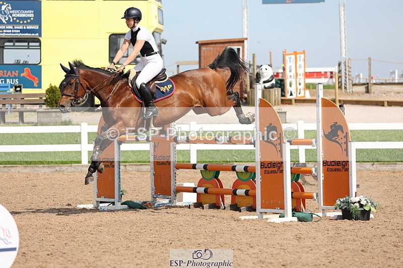 240510A-154832-08981 - Cls 18 1.10m National Am Quali and Open