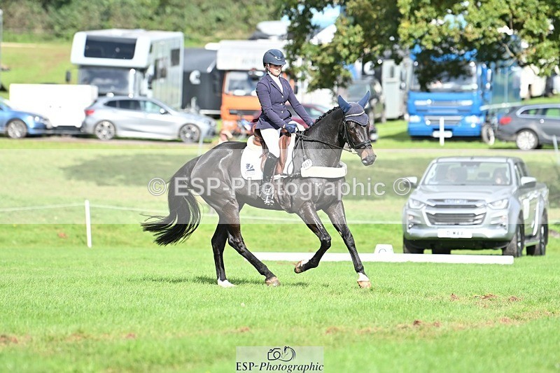 231020-124054-08439 - 657-WATERVALLEY.DIAMOND-Holly.Horton-DR