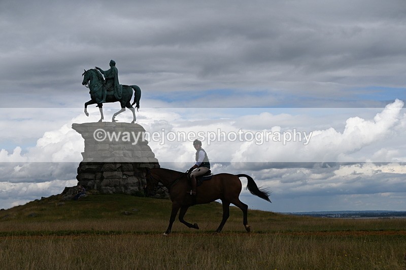 DSC_9397 - Time at Statue 14:33 to 15:10