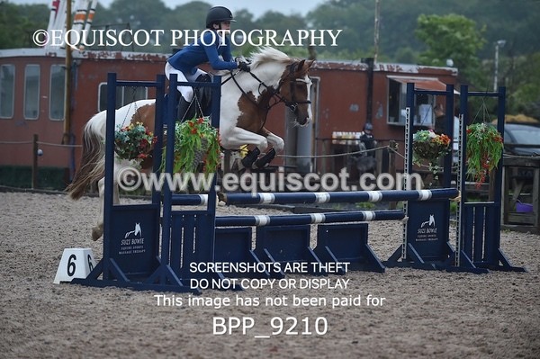 BPP_9210 - CLASS 15 SUN Stepping Stones 128/ 138cms Handicap