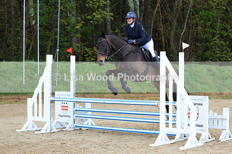 3E7A0683 - Class 4: Senior British Novice/90cm open